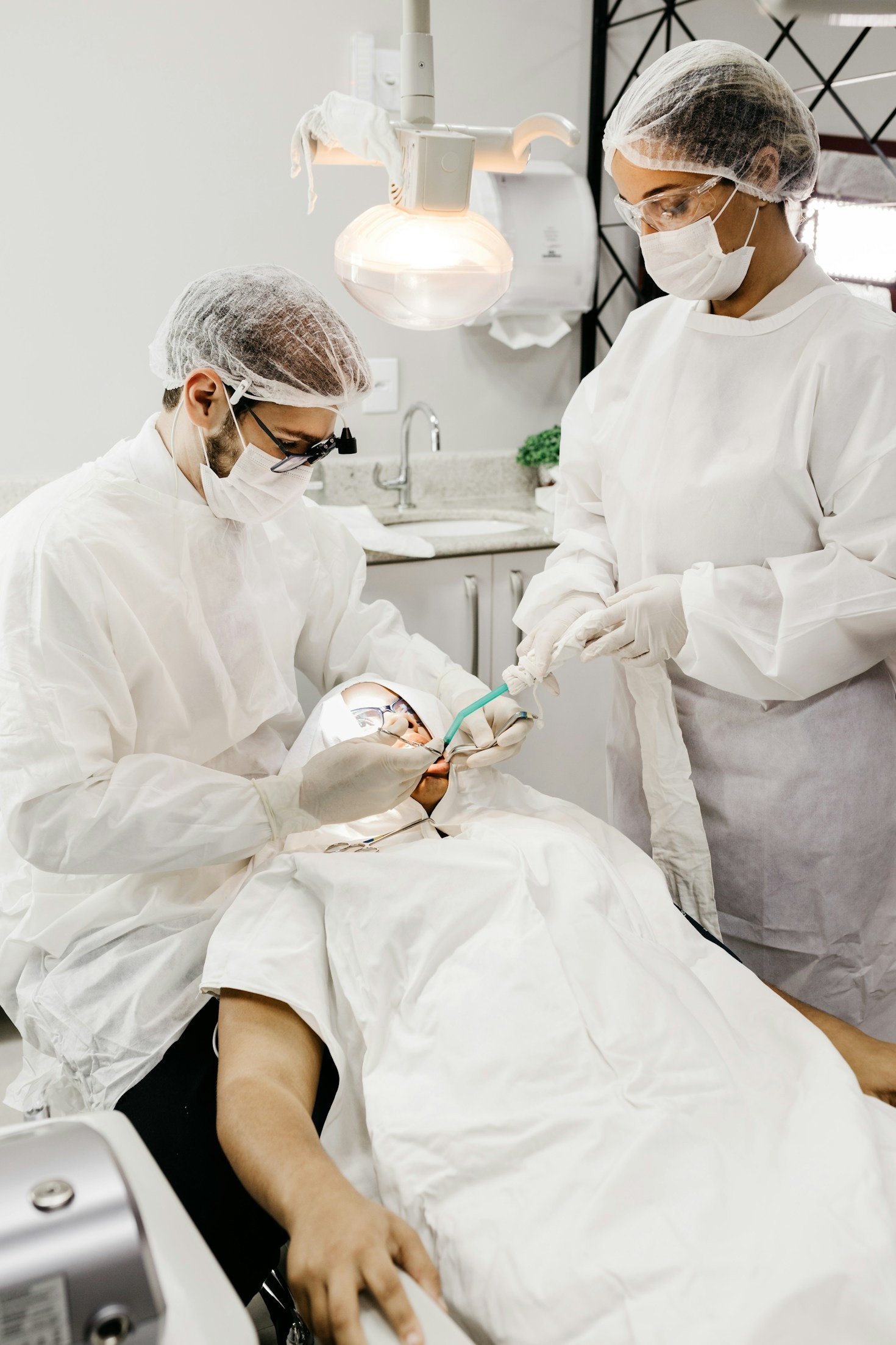 Todo lo que necesitas saber sobre implantes dentales